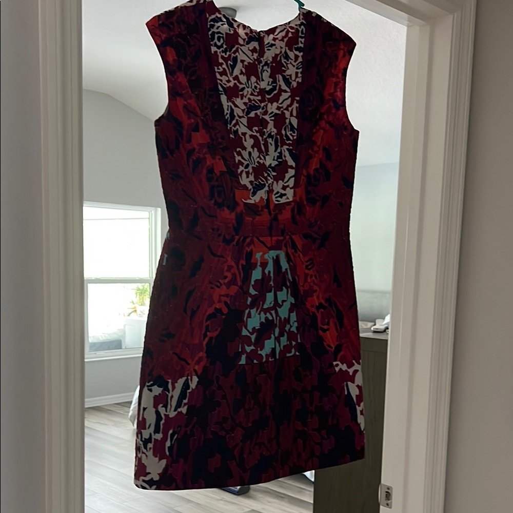 Abstract Patterned Dress - Picture 2 of 2